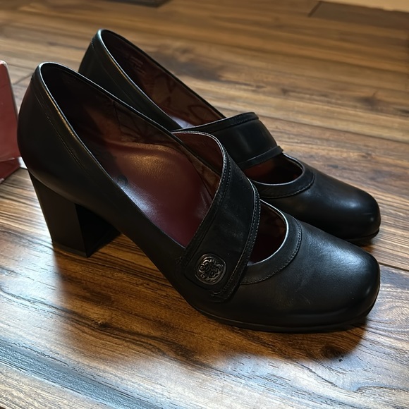 NEW Abeo Bio Ophelia Leather Chunky Block Heel Mary Jane Classic Pumps. Size 7 - Picture 3 of 11
